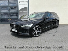 Volvo V60 - 2.0 T8 Plug-in hybrid AWD Ultimate Dark Long Range | Panorama dak | Harman Kardon | Adapti
