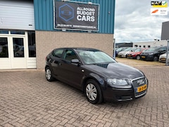 Audi A3 - 1.6 Ambiente Pro Line