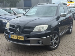 Mitsubishi Outlander Sport - 2.0 Invite+