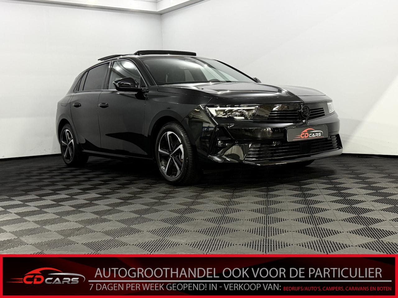 Opel Astra - 1.6 Turbo Hybrid Ultimate Panoramadak, 360 Camera, Navi, Head-up display, Memory stoelen, - AutoWereld.nl