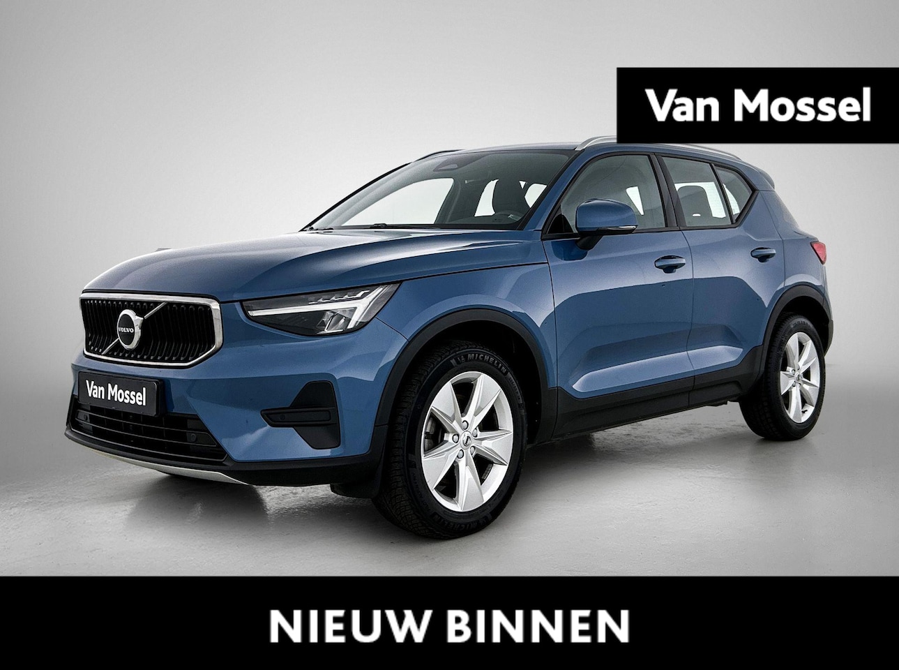 Volvo XC40 - B3 Core DCT | ACHTERUITRIJCAMERA | ELEKTRISCHE KOFFERKLEP | TREKHAAK | APPLE CARPLAY | CLI - AutoWereld.nl