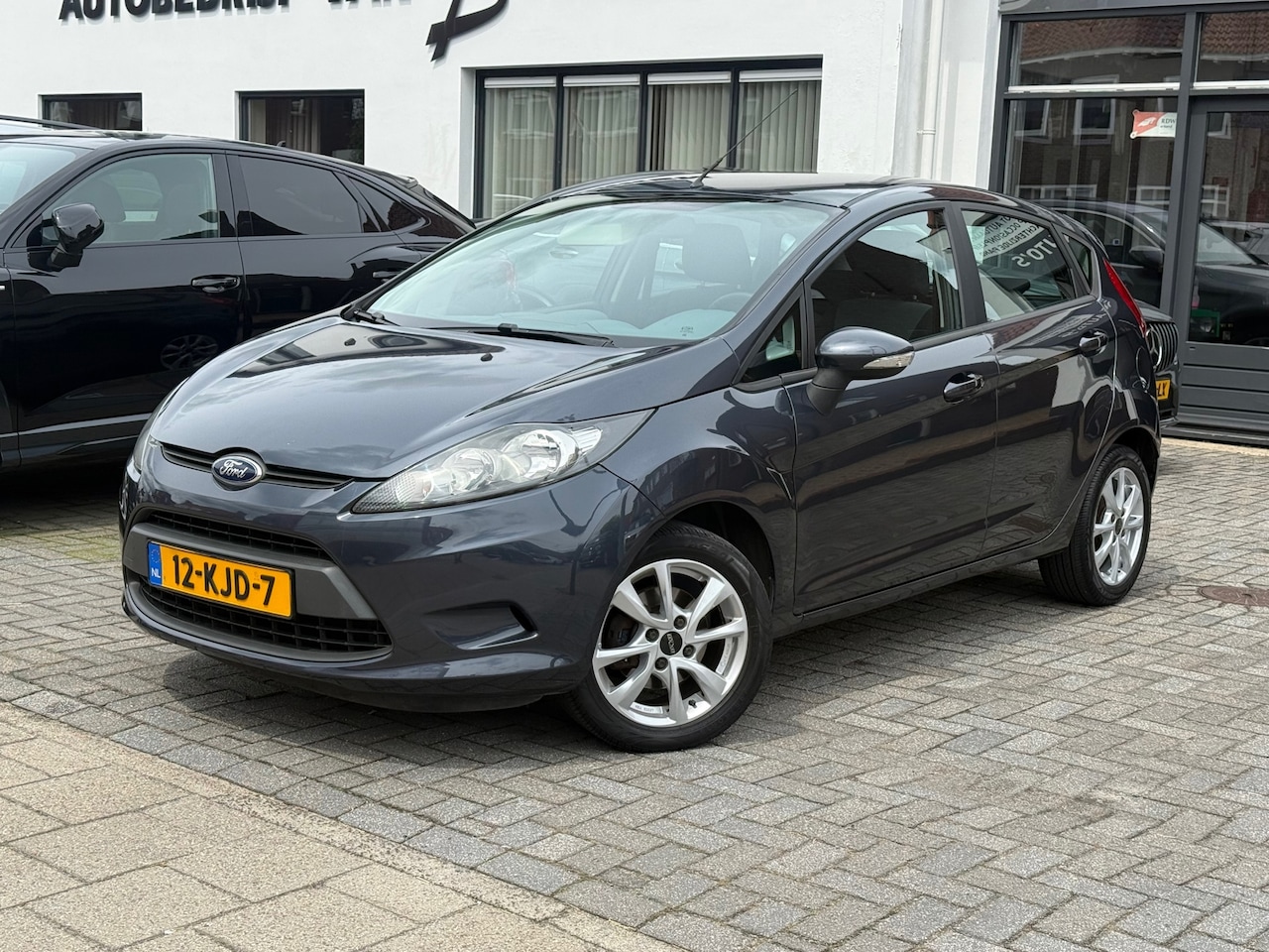 Ford Fiesta - 1.25 Limited 1.25 Limited, Airco,L.M.Velgen,Elekr.ramen en spiegels,Isofix - AutoWereld.nl