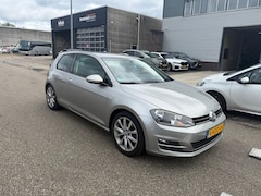 Volkswagen Golf - 2.0 TDI Highline 3Drs Leder Nav EX BPM Clima
