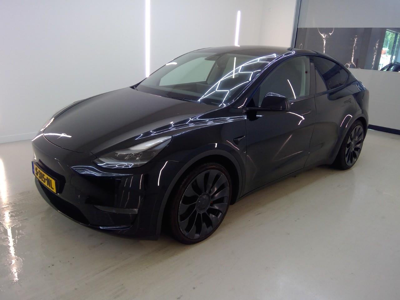 Tesla Model Y - Performance AWD 486pk 78kWh 96.5% SoH [ AMD RYZEN+AUTOPILOT+20 INCH+ PREMIUM AUDIO ] - AutoWereld.nl