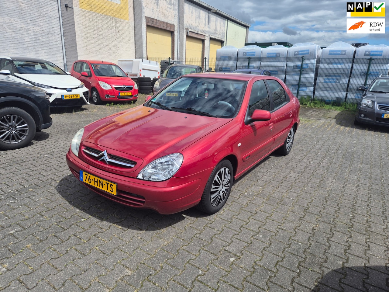 Citroën Xsara - Citroen Xsara 1.6i-16V Ligne Prestige-AUTOMAAT - AutoWereld.nl