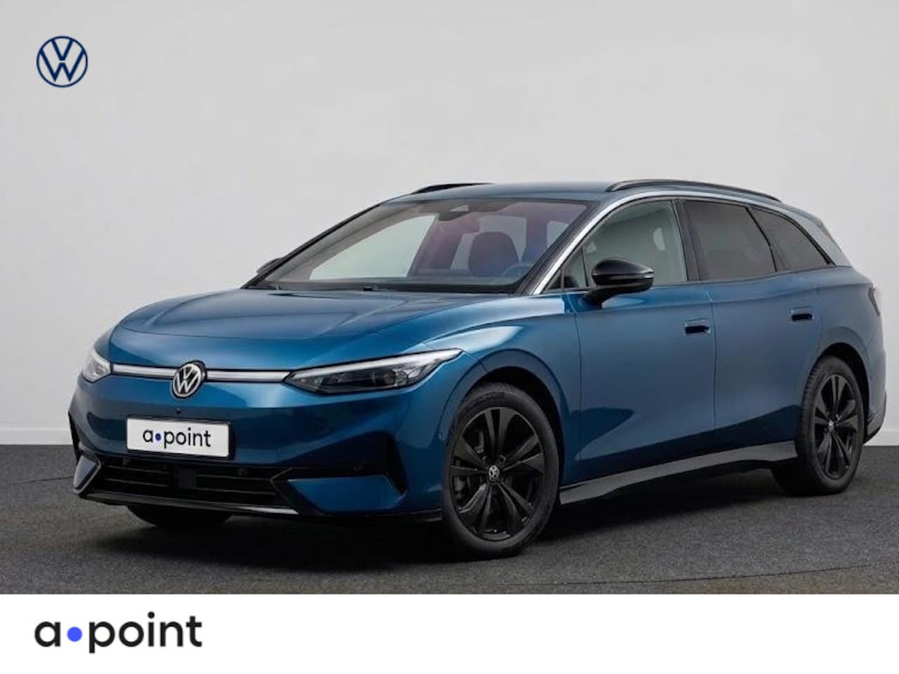 Volkswagen ID.7 - Limited Edition Plus 77 kWh accu 210 kW / 286 PK V / Trekhaak / 360 graden camera / Black - AutoWereld.nl