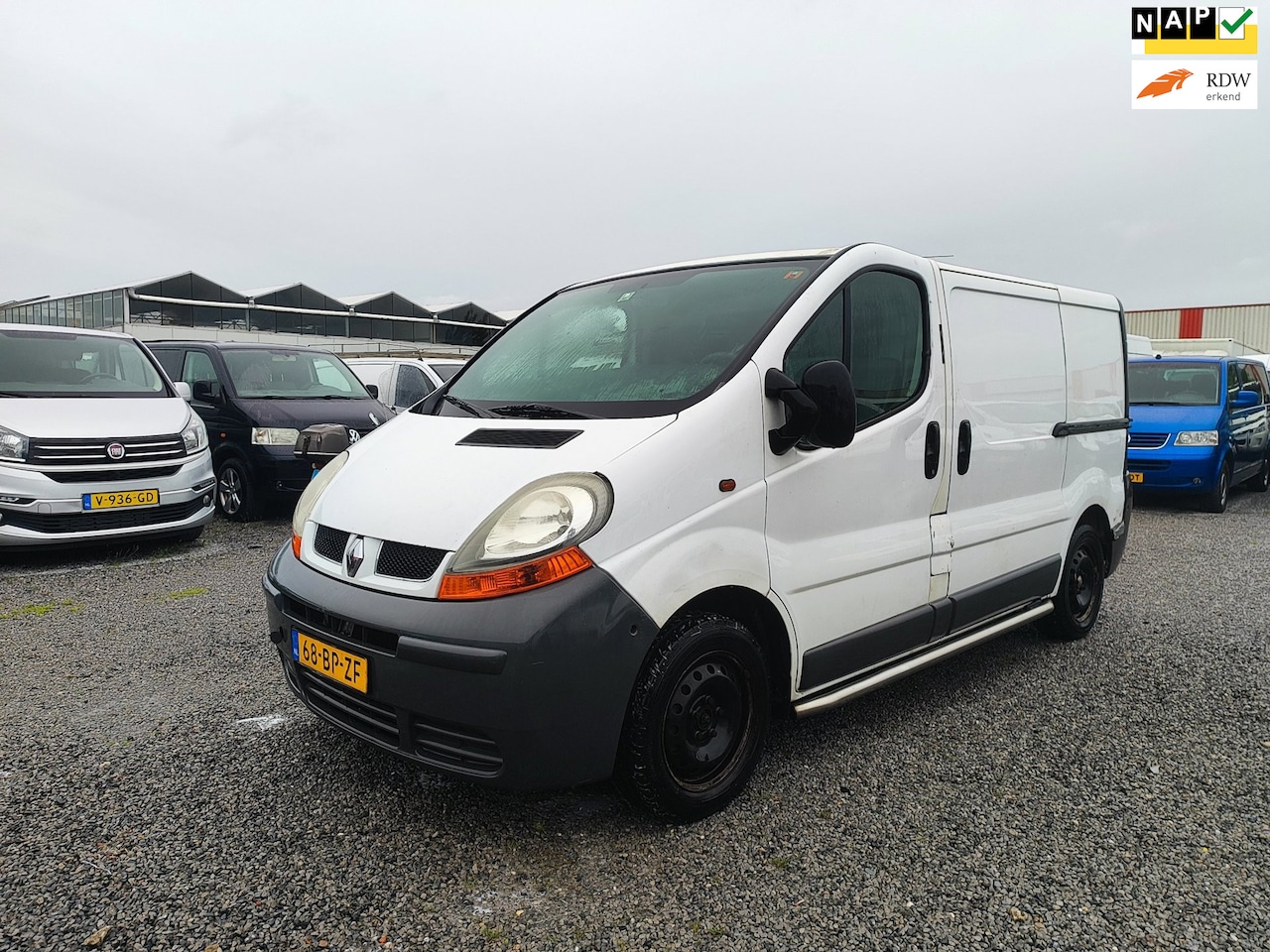 Renault Trafic - 1.9 dCi L1 H1 Série Spéciale 1.9 dCi L1H1 Série Spéciale - AutoWereld.nl