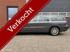 Volvo V70 - 2.5T Aut. Edition Sport - dealer o.h. - schuifdak