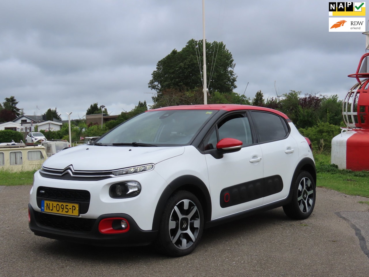 Citroën C3 - 1.2 PureTech Shine *2e EIG ! *Carplay *Camera - AutoWereld.nl