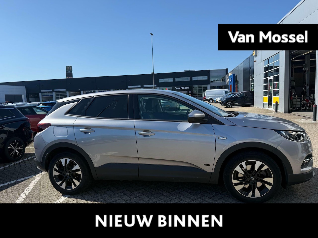 Opel Grandland X - 1.6 Turbo Hybrid Elegance | Apple Carplay/Android Auto | Achteruitrijcamera | LED Koplampe - AutoWereld.nl