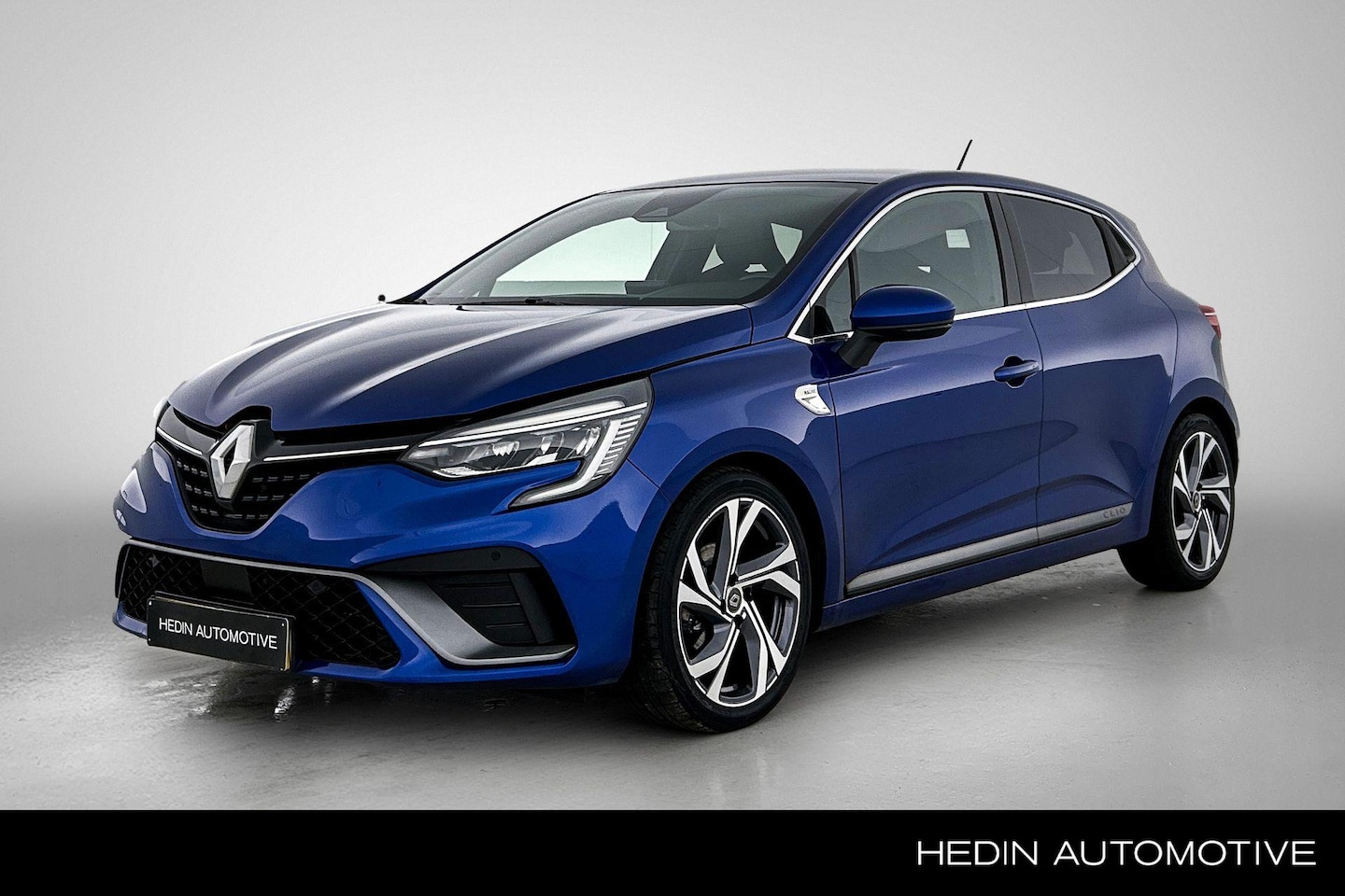 Renault Clio - 1.0 TCe R.S. Line | Apple carplay/Android auto | Parkeersensoren achter | Navigatiesystee - AutoWereld.nl