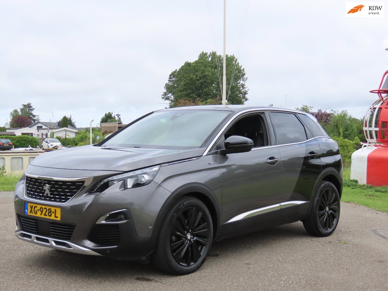 Peugeot 3008 - 1.2 PureTech GT Line *Carplay *Camera *Navi *Two-Tone - AutoWereld.nl
