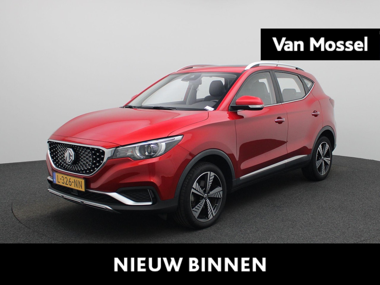 MG ZS - Luxury 45 kWh | Panoramadak | Leder | Apple Carplay | Camera | Stoelverwarming | - AutoWereld.nl