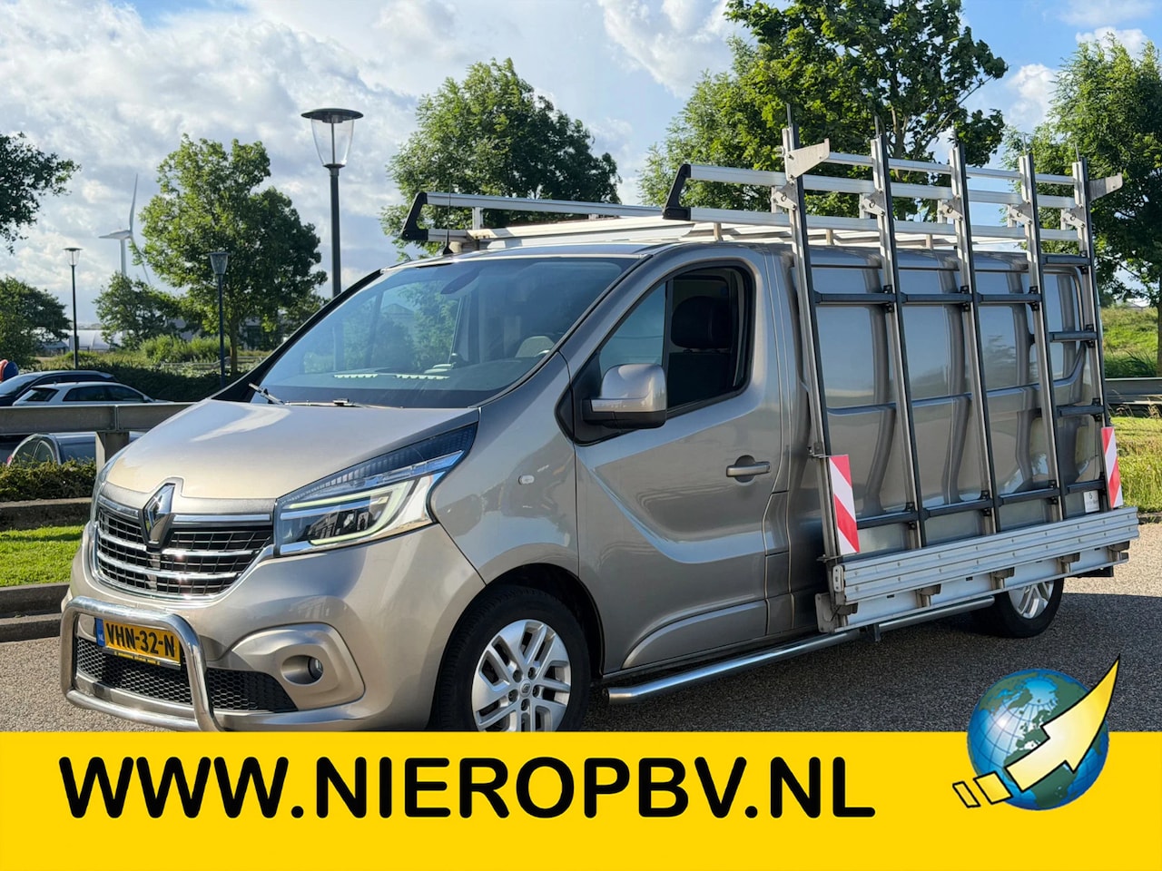 Renault Trafic - 2.0DCI L2H1 Glasresteel+Luifel Airco Navi Cruisecontrol 145PK EURO 6 - AutoWereld.nl