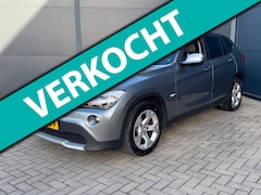 BMW X1 - SDrive18i Executive / Automaat / Carplay / Trekhaak