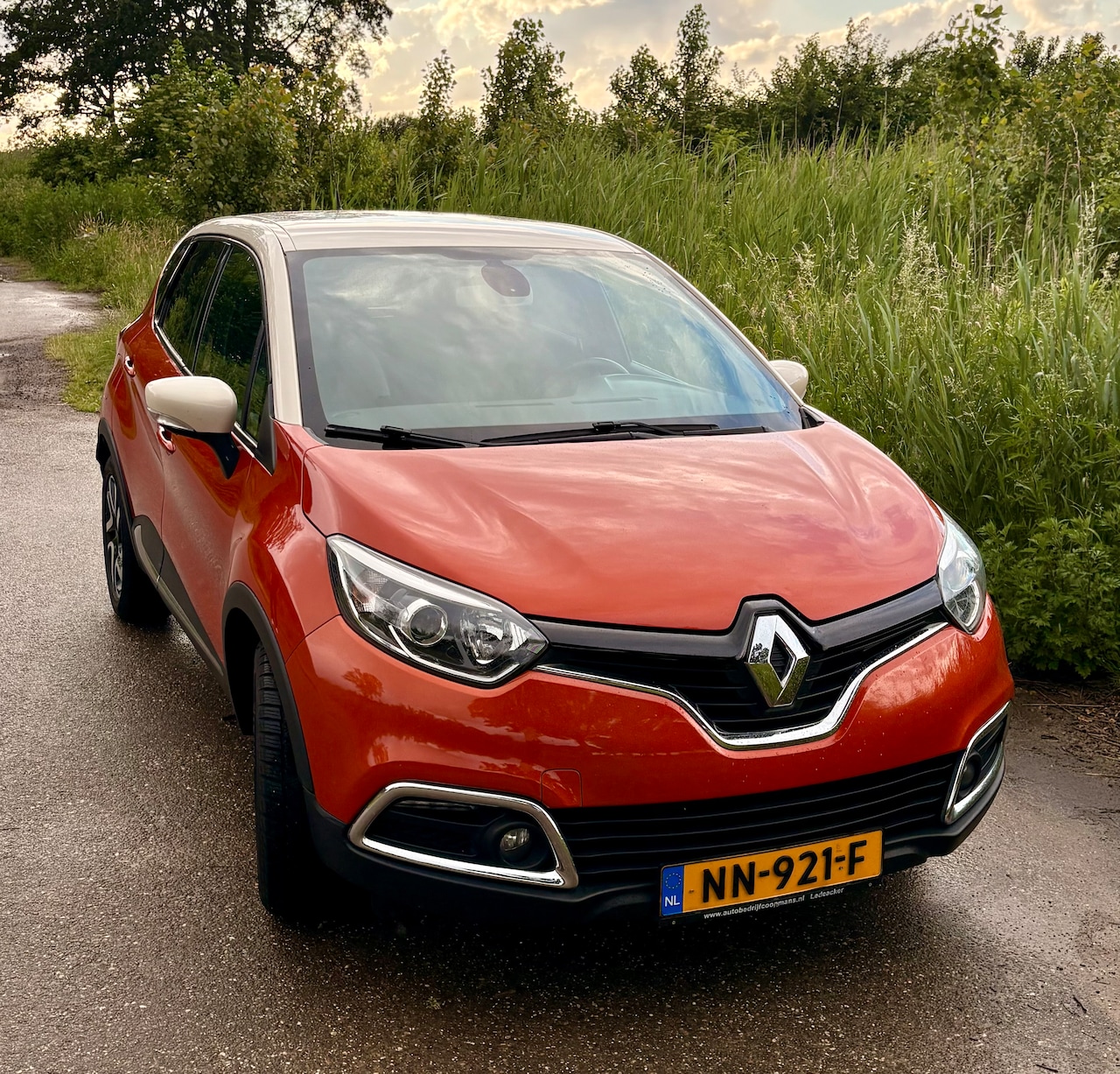 Renault Captur - 0.9 TCe Helley Hansen - AutoWereld.nl