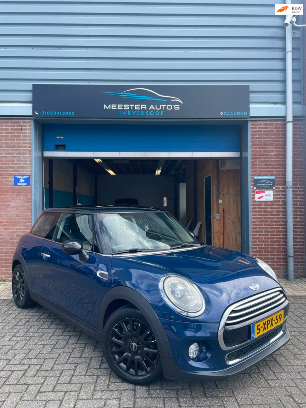 MINI 3-Deurs - 1.5 Cooper First Born Edition - AutoWereld.nl