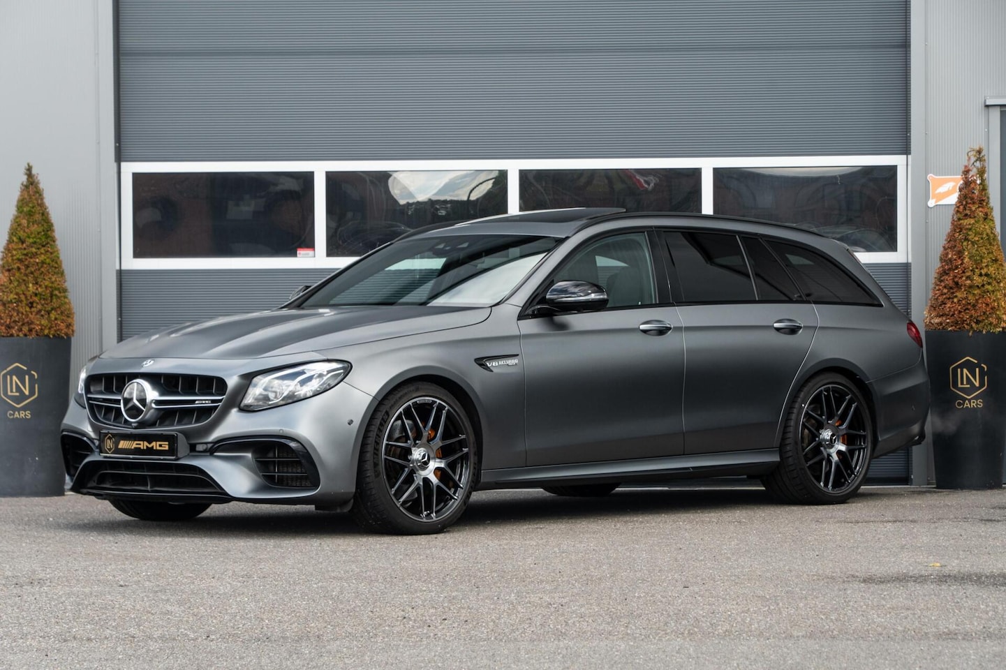 Mercedes-Benz E-klasse Estate - AMG 63 4MATIC+ | HUD | DAB | IWC - AutoWereld.nl