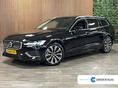 Volvo V60 - T8 AWD Recharge Plus Bright | Schuifdak | Trekhaak | 455pk | Adaptieve Cruise Control | St
