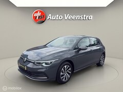 Volkswagen Golf - 1.4 eHybrid Style|MASSAGE|STOEL/STUUR.VERW