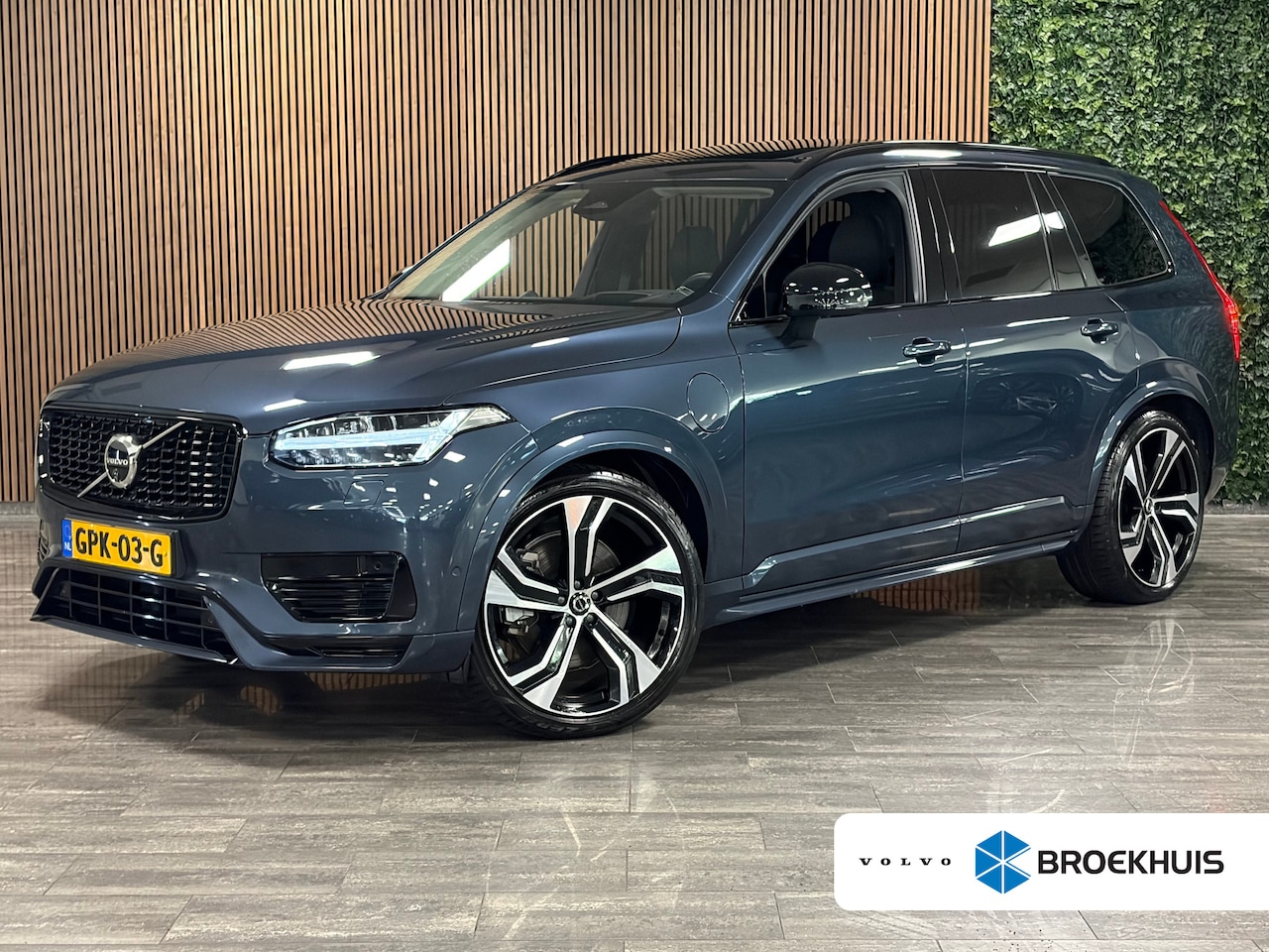 Volvo XC90 - T8 AWD Recharge Ultra Dark | Vol! | Bowers & Wilkins | Luchtvering | Stoelventilatie | Tre - AutoWereld.nl