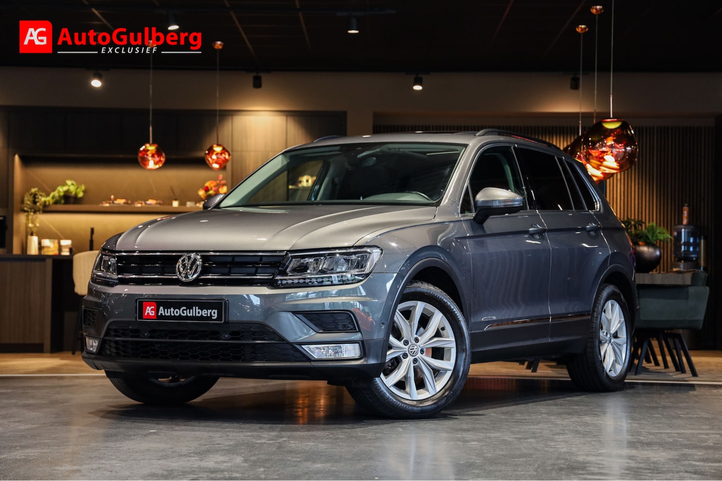 Volkswagen Tiguan - 1.4 TSI Comfortline Topcomfort stoelen 14weg met massage, Panoramadak, Camera, LED, Winter - AutoWereld.nl