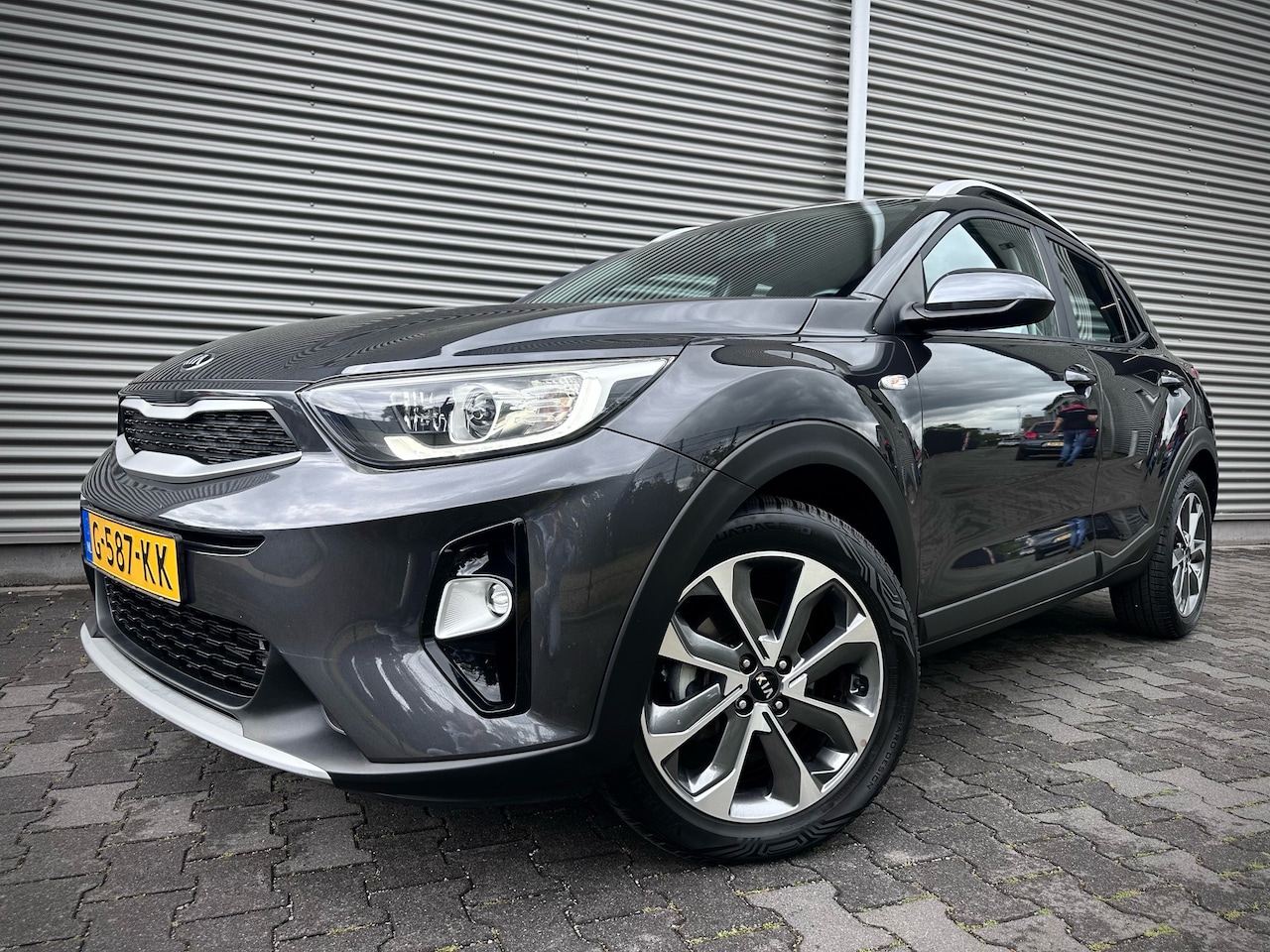 Kia Stonic - 1.0 T-GDi DynamicLine 1.0 T-GDi 100pk DynamicLine - AutoWereld.nl