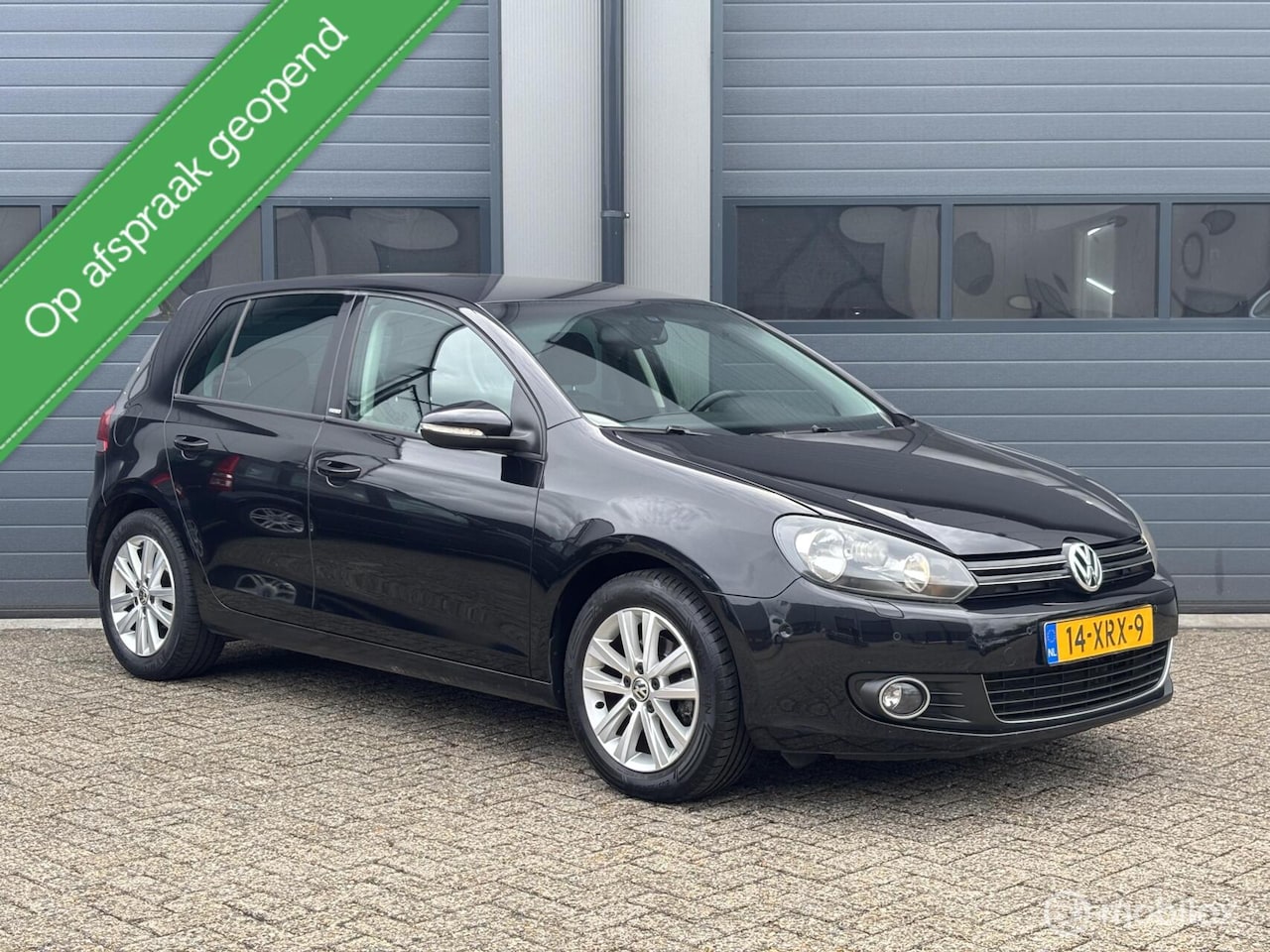 Volkswagen Golf - 1.6 TDI Style BlueMotion Uitvoering - AutoWereld.nl