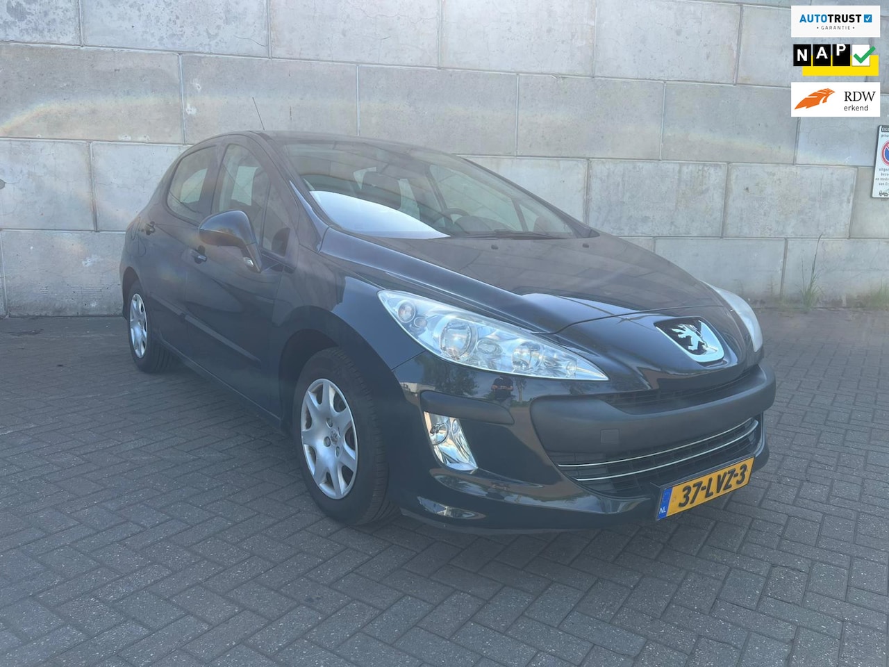 Peugeot 308 - 1.6 VTi Blue Lease airco - AutoWereld.nl