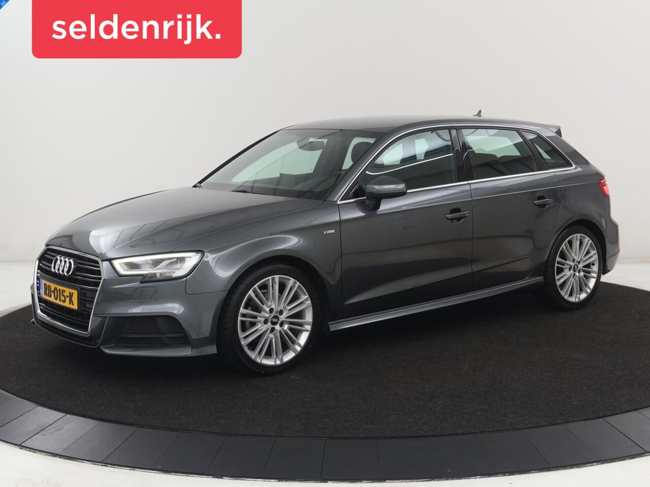 Audi A3 Sportback - 1.0 TFSI Sport S Line Edition | Stoelverwarming | Half leder | Full LED | Navigatie | Park - AutoWereld.nl