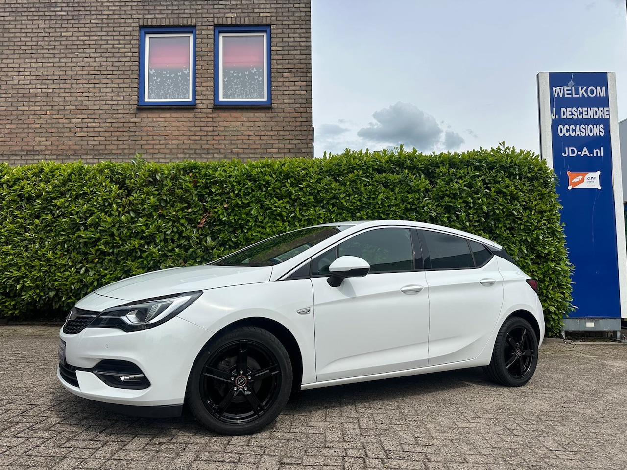 Opel Astra - 1.2 Edition Climate C, Cruise C, Navigatie, Camera!!!! - AutoWereld.nl