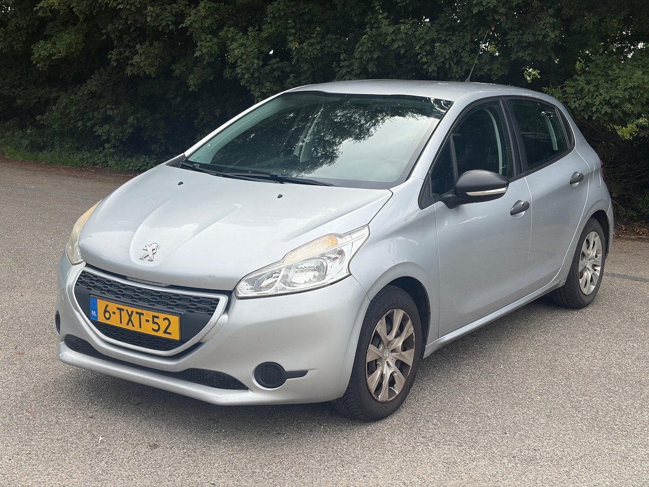 Peugeot 208 - 1.0 VTi Access 5-Drs! Airco! 163DKM! NAP! 2014! - AutoWereld.nl
