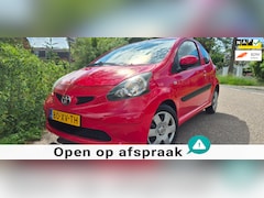 Toyota Aygo - 1.0-12V +/Elek ramen/stuurbekrachtiging/Lage KM