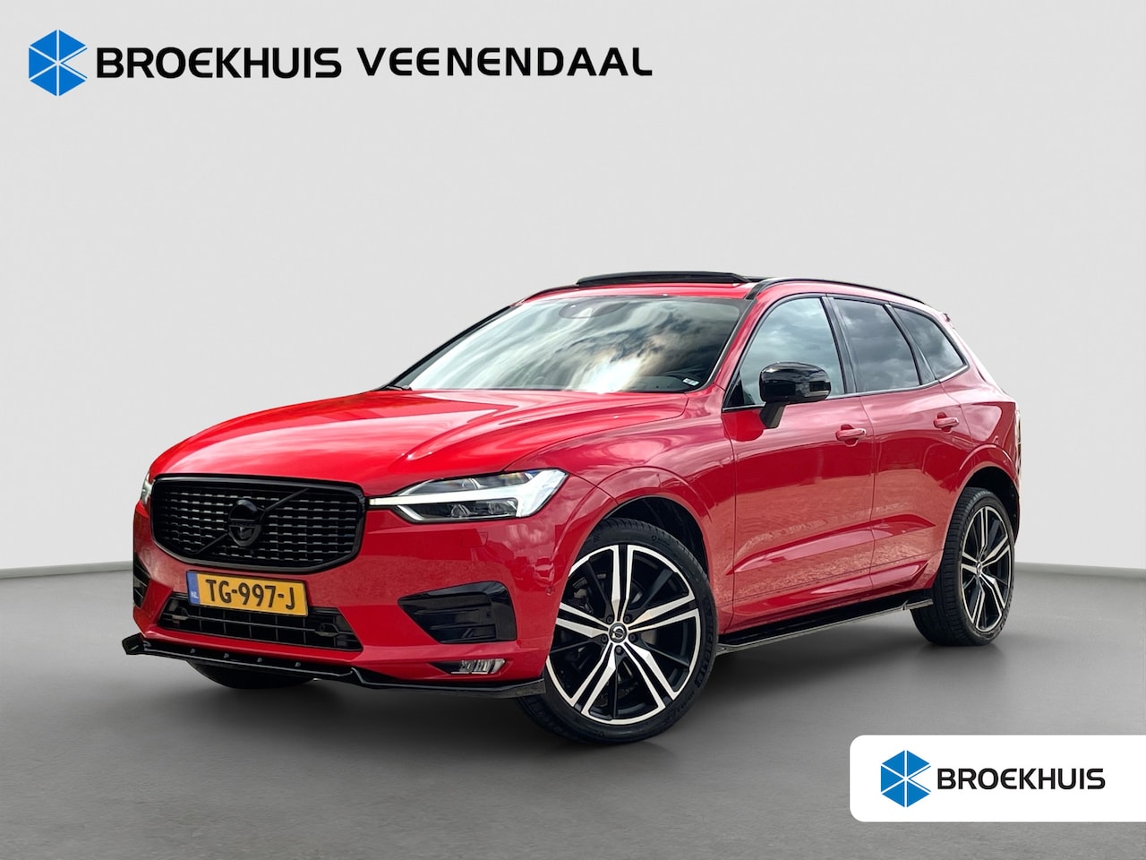 Volvo XC60 - 2.0 T5 R-Design | Luchtvering | Maxton | Pano | Trekhaak | B&W Audio - AutoWereld.nl