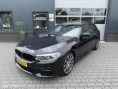 BMW 5-serie Touring - 520d High Executive / Head up / Pano
