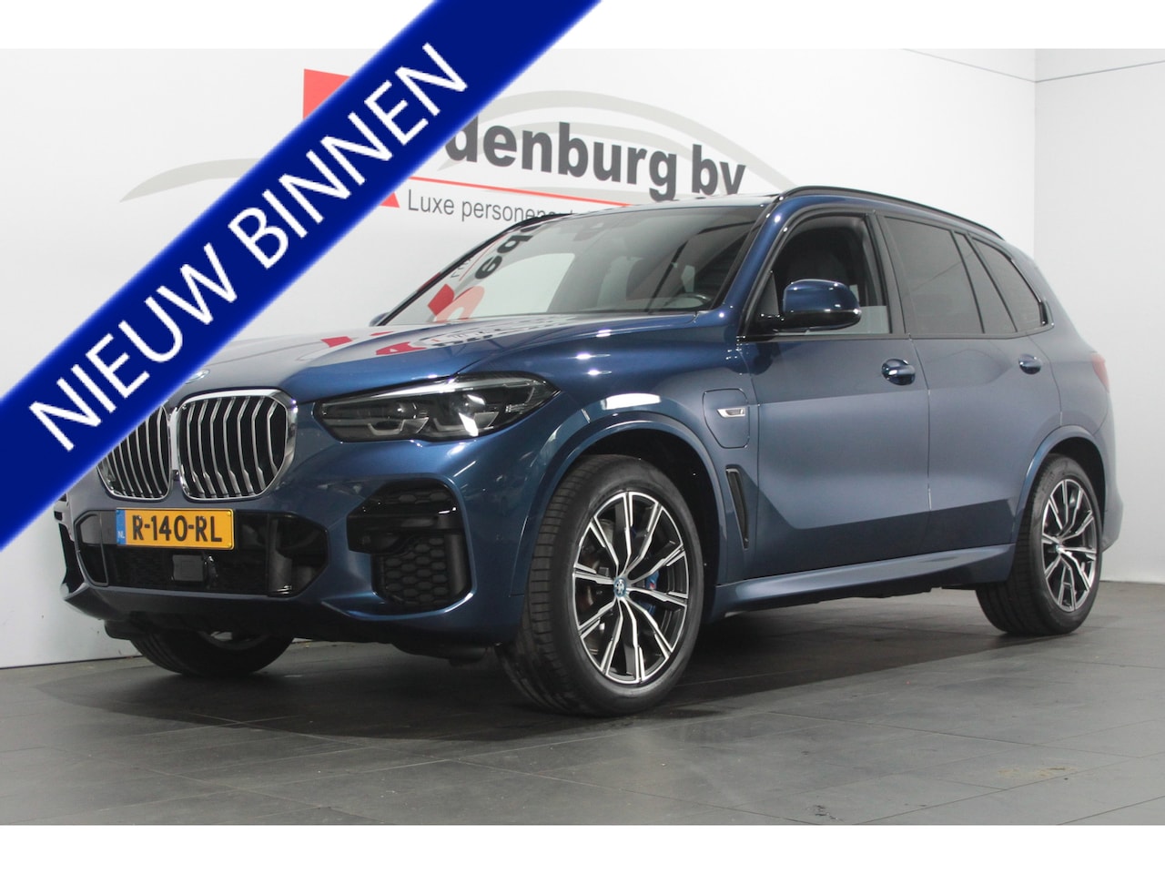 BMW X5 - xDrive45e High Executive - M Sport / Pano / Luchtvering - AutoWereld.nl