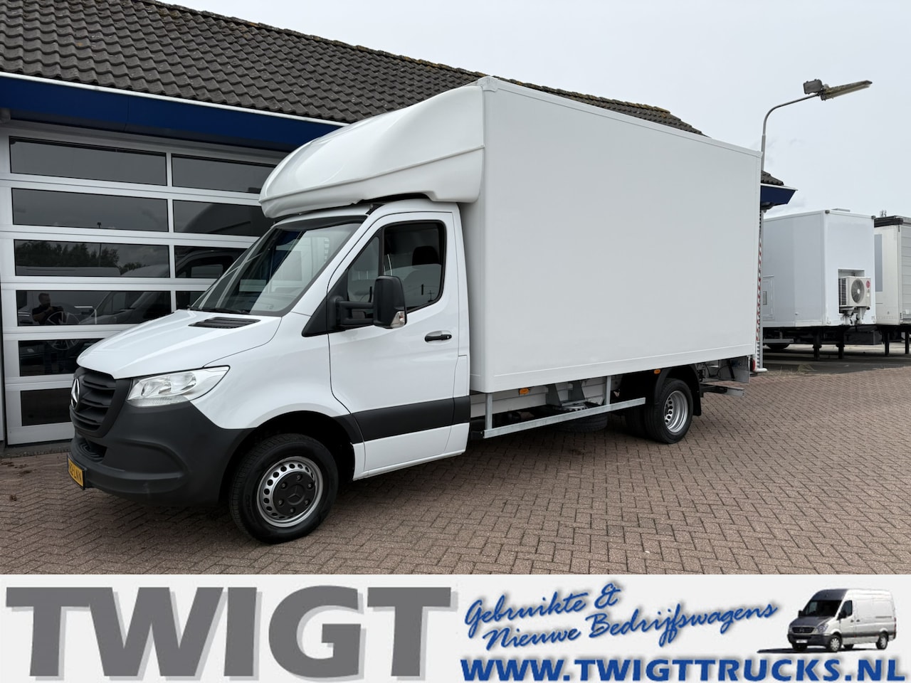 Mercedes-Benz Sprinter - 514 CDI EURO VI-D Bakwagen met laadklep - AutoWereld.nl