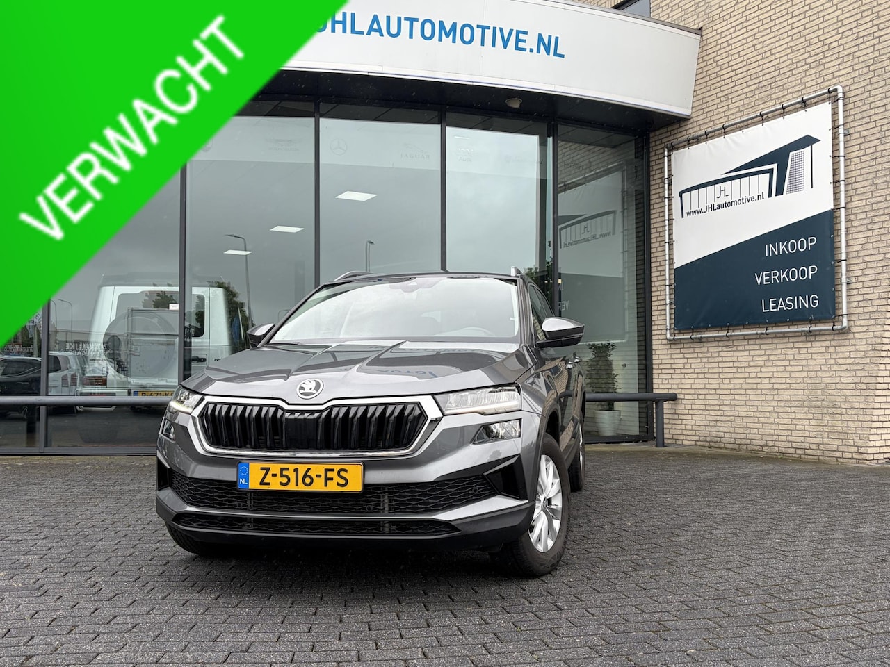 Skoda Karoq - 1.5 TSI ACT*NAVI*ECC*CAM*HAAK*CARPLAY* - AutoWereld.nl