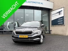 Skoda Karoq - 1.5 TSI ACT*NAVI*ECC*CAM*HAAK*CARPLAY
