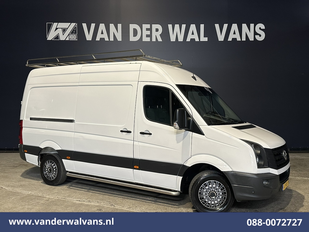 Volkswagen Crafter - 2.0 TDI 164pk 3500kg Trekhaak L2H2 Airco | Imperiaal | Navigatie | Chauffeursstoel | Cruis - AutoWereld.nl