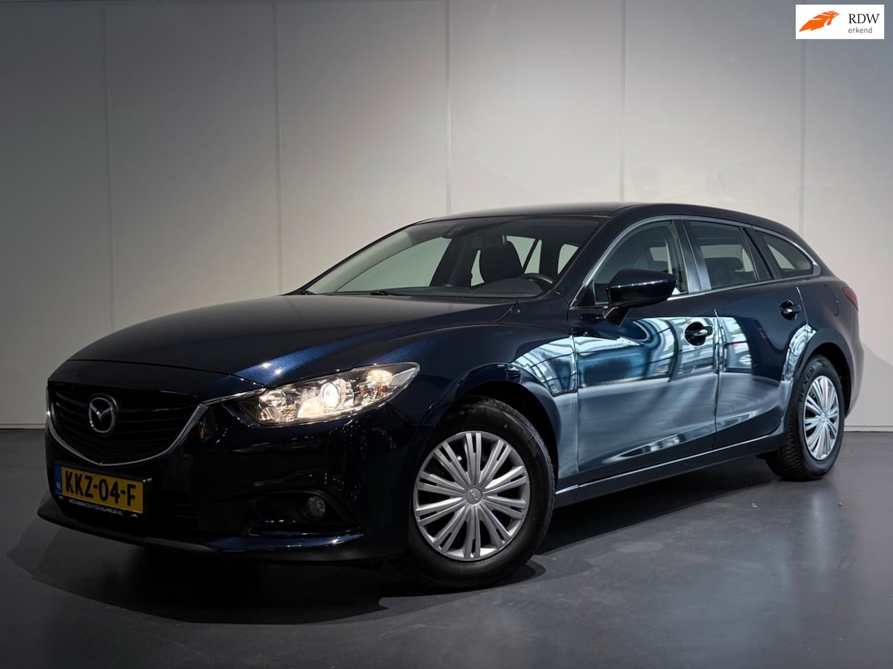 Mazda 6 Sportbreak - 2.0 TS /Clima/Cruise/Stoelverw./Trekhaak/Keyless - AutoWereld.nl