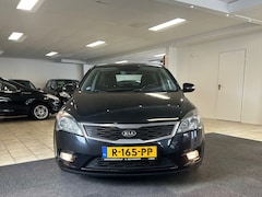 Kia Cee'd Sporty Wagon - Kia.Eerste eigenaar .Airco 1.4 CVVT X-tra
