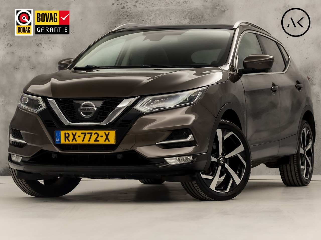 Nissan Qashqai - 1.2 Tekna + (PANORAMADAK, 1e EIGENAAR, NAVIGATIE, 360 CAMERA, ELEK SPORTSTOELEN, LEDER, GE - AutoWereld.nl