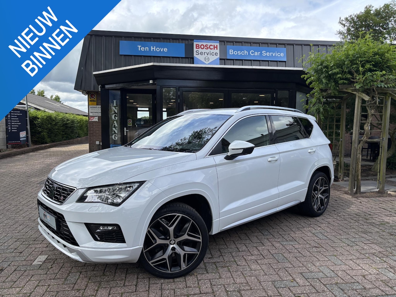 SEAT Ateca - 1.4 EcoTSI FR Busines|Trekhaak|Standkachel|Camera - AutoWereld.nl