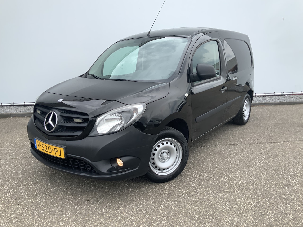 Mercedes-Benz Citan - 108 CDI BlueEFFICIENCY Airco Trekhaak 1050 kg Euro 6 - AutoWereld.nl