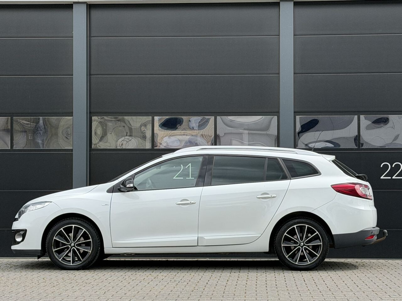 Renault Mégane - 1.5 DCI Bose Navi Clima AUTOMAAT - AutoWereld.nl