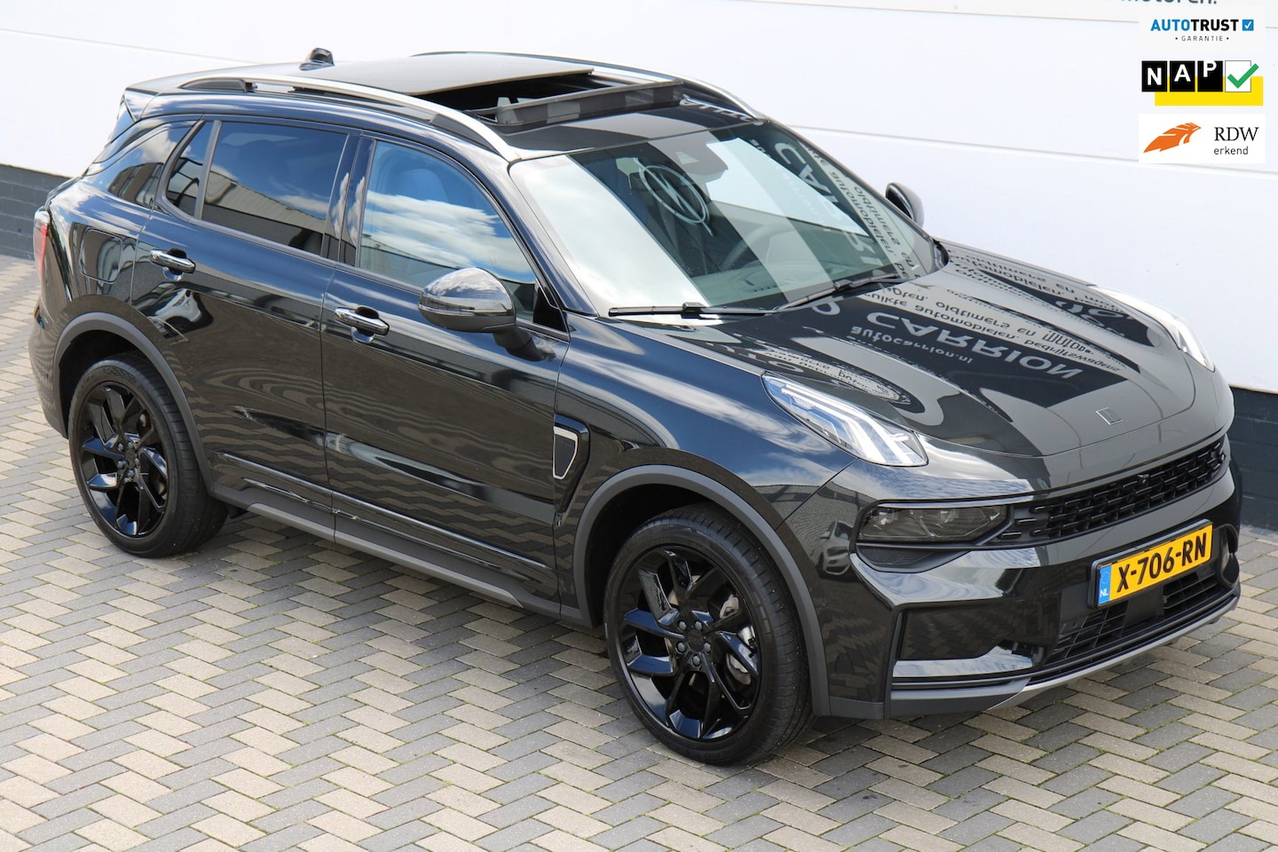Lynk & Co 01 - 1.5 PHEV 262PK Zwarte Hemel 360° Camera BTW !! - AutoWereld.nl