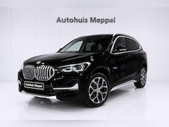 BMW X1 - sDrive20i X-Line*LED*PDC*Navi*HiFi*Sportstoelen