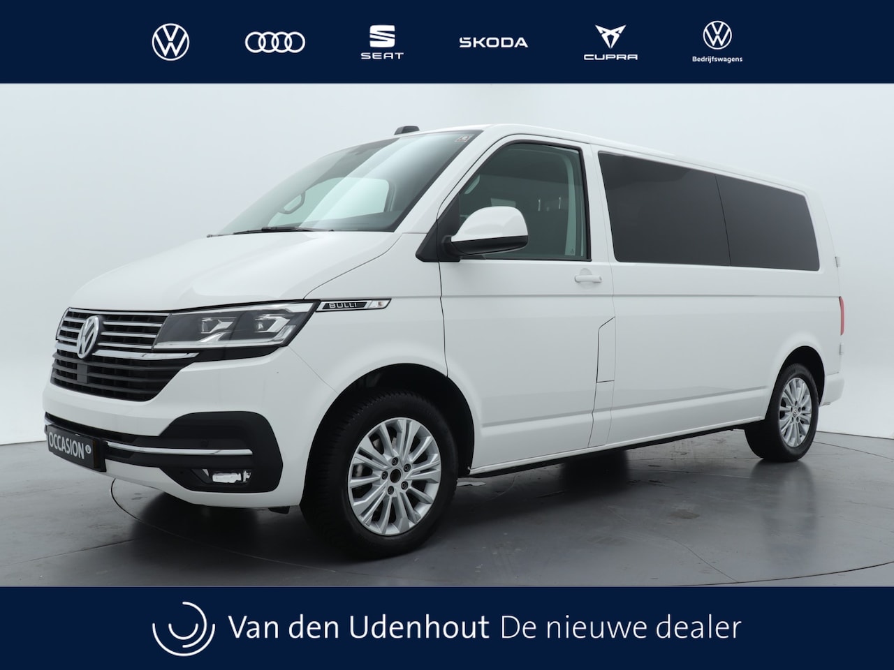 Volkswagen Transporter - L2H1 Dubbel Cabine 2.0 TDI 150pk DSG Bulli / 6-persoons / Automaat - AutoWereld.nl