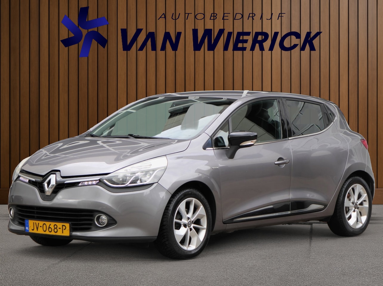 Renault Clio - 0.9 TCe Limited 90PK Incl Garantie| Dealer onderhouden | Cruise | Navi | Bluetooth | LM Ve - AutoWereld.nl